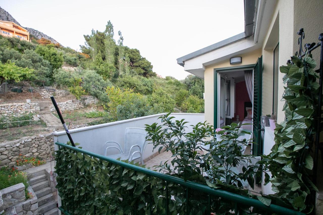 Apartment By The Sea Podgora Exterior foto